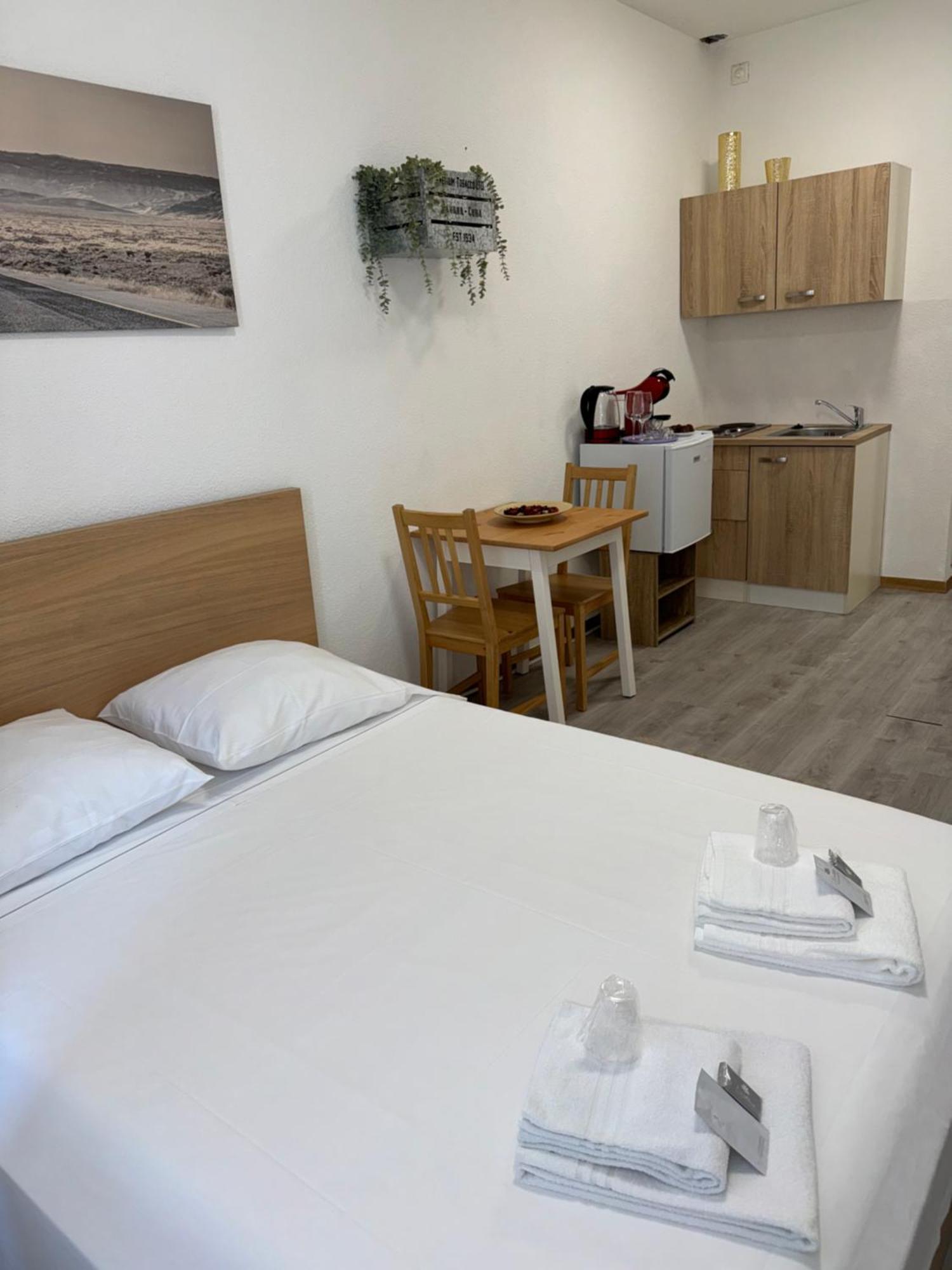Hotel Leon D'Or Bellinzona Kültér fotó