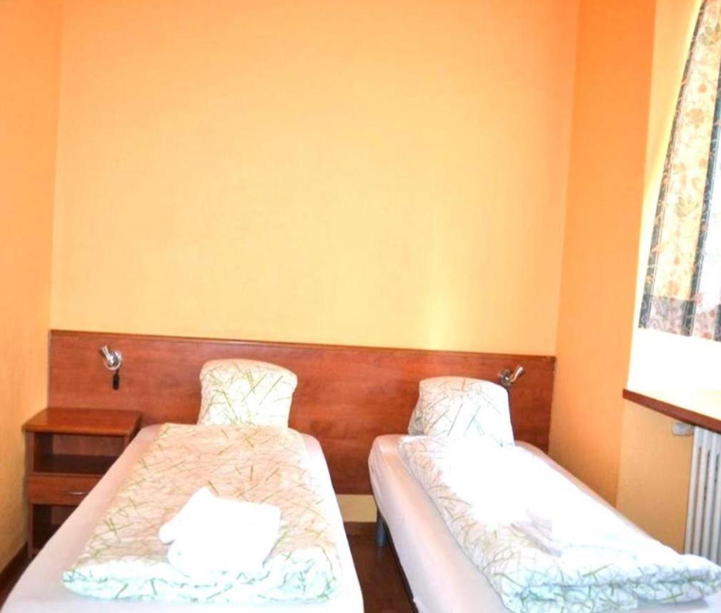 Hotel Leon D'Or Bellinzona Kültér fotó