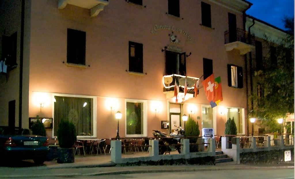 Osteria Leon Doro Hotel Bellinzona Kültér fotó